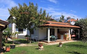 Apartments With A Parking Space Umag - 7666
