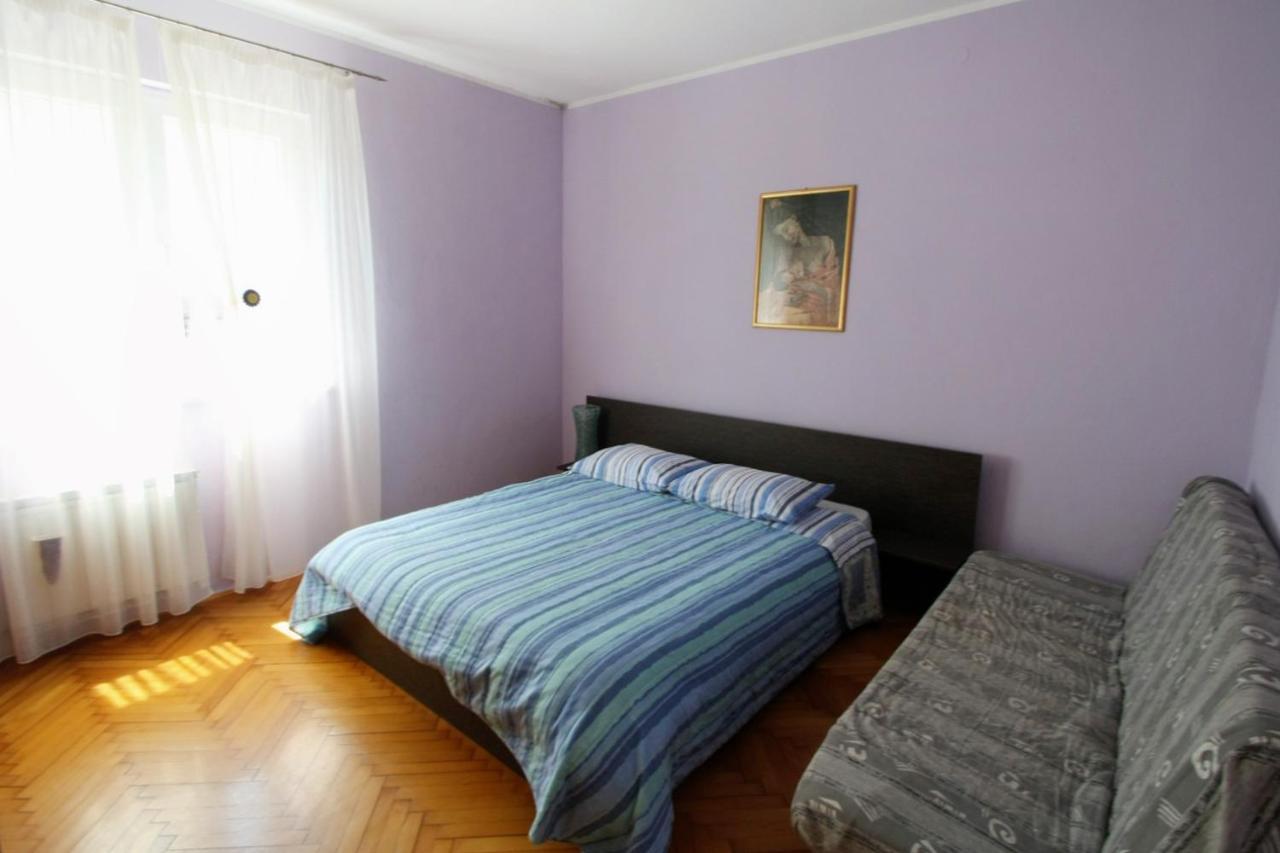 Apartments With A Parking Space Umag - 7666 Exterior foto